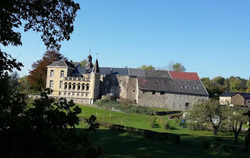 Le Château Lincé, Belgium